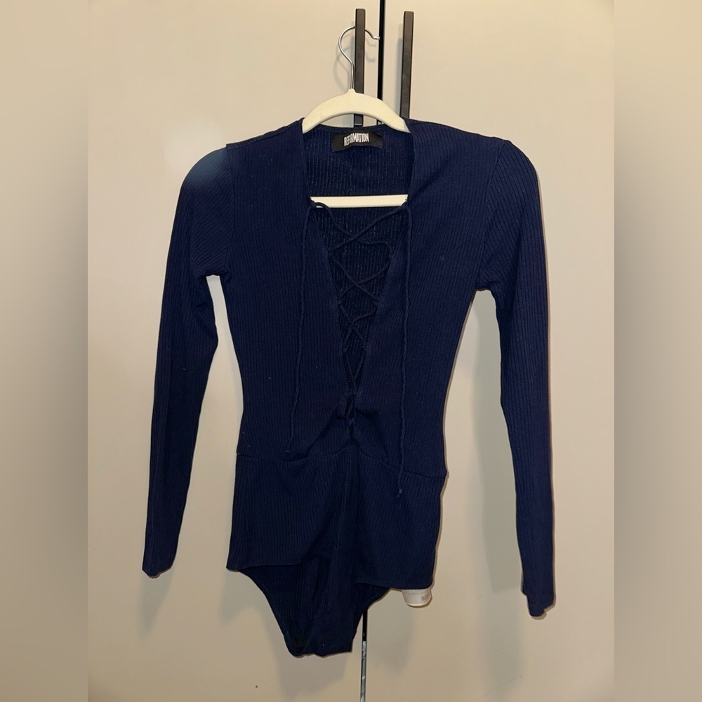 Reformation Navy Long Sleeve Deep av Neck Bodysuit Top Size Small